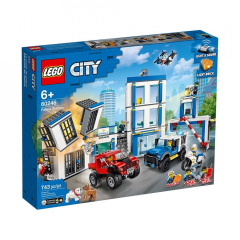 Конструктор LEGO Полицейский участок (60246)