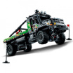 Конструктор LEGO Повнопривідна вантажівка для випробувань Mercedes-Benz Zetros (42129)