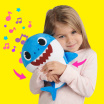 Интерактивная мягкая игрушка Baby Shark Папа акуленка (61032)